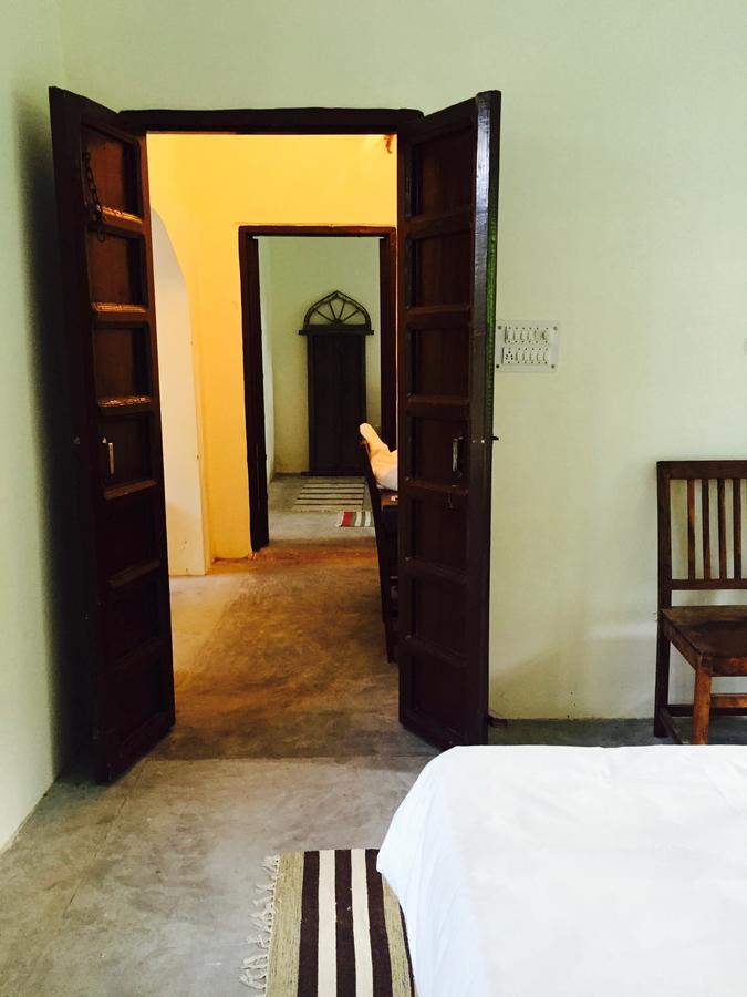 Rishis International Hotel Bijni Buitenkant foto